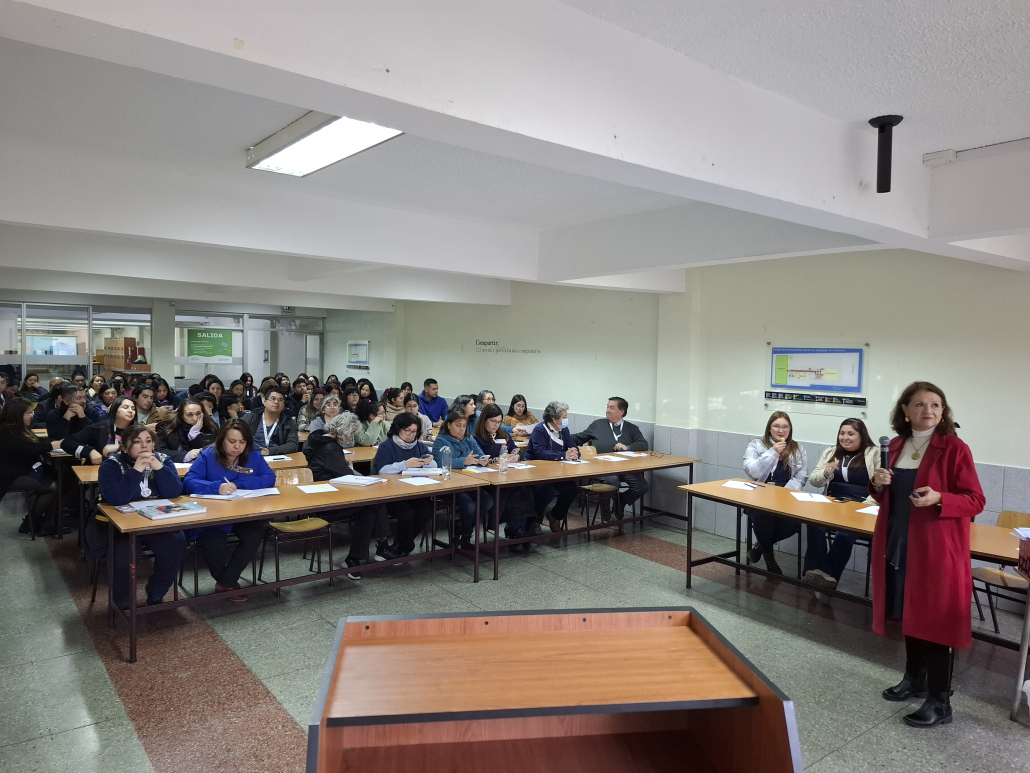 Charla María Teresa Horta